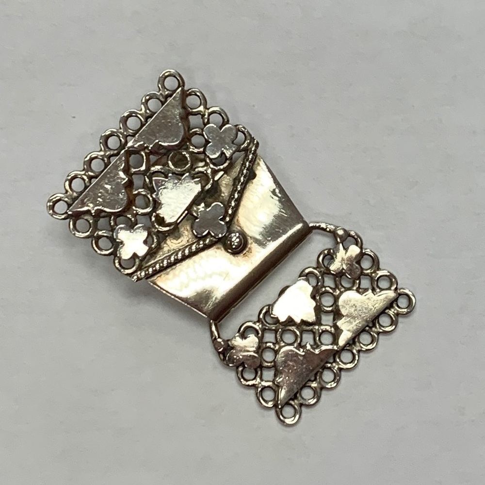 ! Vintage “New” Bali Silver Necklace Clasp. Beautiful & Unusual!
